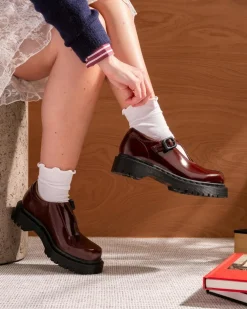 Babies Rejena en cuir Laquered in Rouge Cherry Red