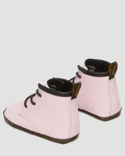 Boots 1460 en cuir auburn pour nouveau-né in Pale Pink