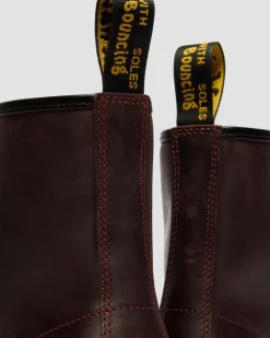 Boots 1460 en cuir Crazy Horse in Rouge Cherry Red