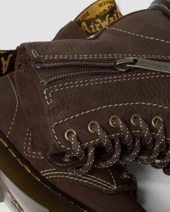 Boots 1460 en Tumbled Nubuck Junior in Marron Foncé