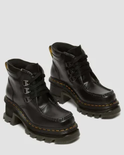 Boots à 3 œillets Corran en cuir Atlas à talons in Noir