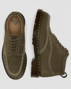 Boots Lowell Chukka en nubuck à bout mocassin in Olive Vert