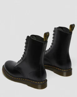 Boots montantes 1490 en cuir Smooth à lacets in Noir