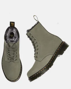 Boots 1460 Serena en cuir Nubuck et fourrure synthétique à lacets in Nickel Grey