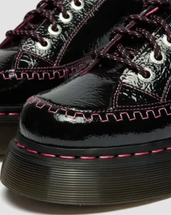 Chaussures Buzz en cuir Distressed Patent à 5 œillets in Noir