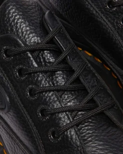 Chaussures Buzz en cuir Milled Nappa à 5 œillets in Noir
