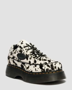 Chaussures Buzz à 5 œillets en cuir Hair On dalmatien in Crème & Noir