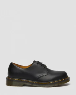 Chaussures 1461 en cuir Smooth in Noir