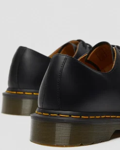 Chaussures 1461 en cuir Smooth in Noir