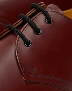 Chaussures 1461 en cuir Smooth in Rouge Cherry Red