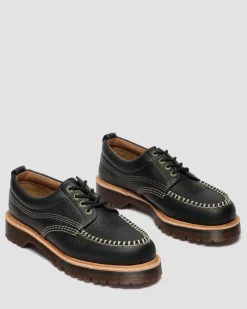 Chaussures Lowell en cuir Wild Grain à bout mocassin in Noir
