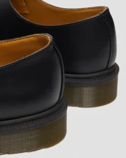 Chaussures 1461 Narrow Plain Welt en cuir Smooth in Noir