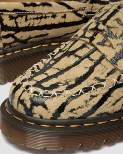 Mocassins Delapre en daim in Brun Teck Et Noir