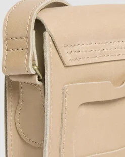 Sac bandoulière vertical en cuir Carrara in Beige